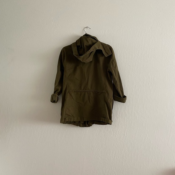 CeCe Butterfly Embroidered Anorak Jacket - Picture 7 of 7